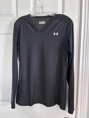 Under Armour HeatGear women's COMPRESSION, long-sleeve, v-neck shirt ~ Size 2XL